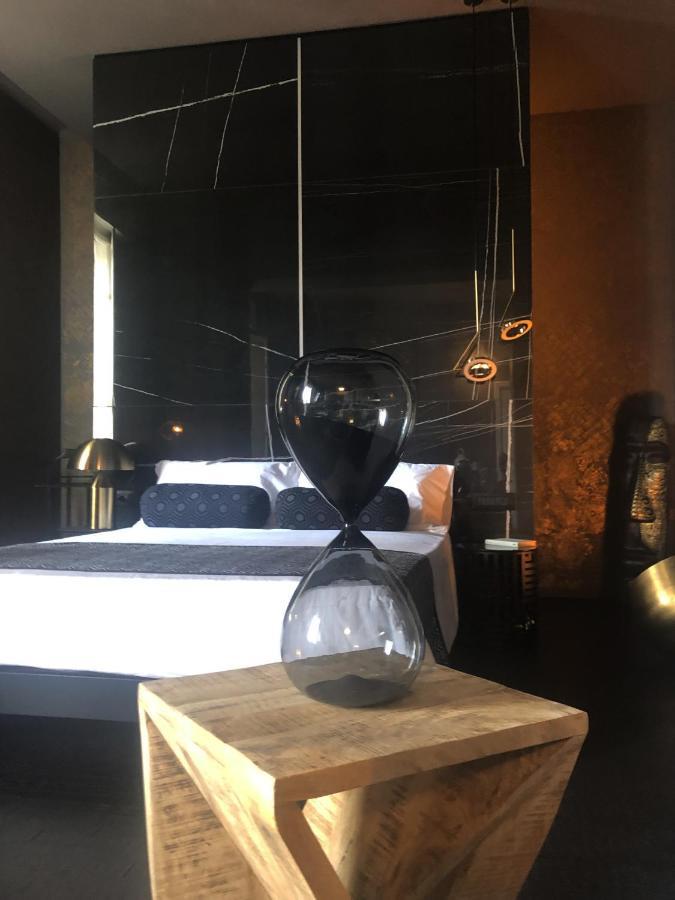 Binariouno Bed & Breakfast โบโลญญา ภายนอก รูปภาพ