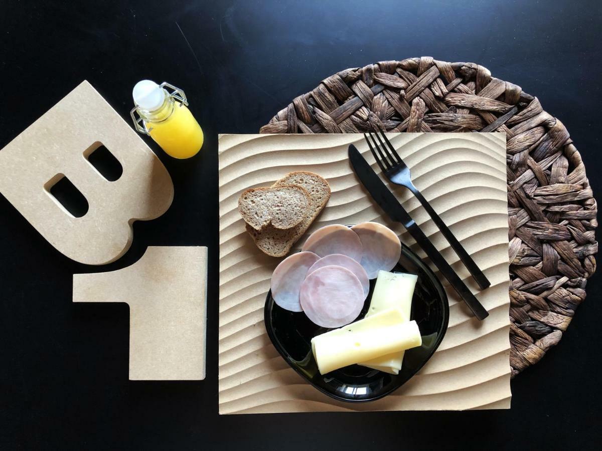 Binariouno Bed & Breakfast โบโลญญา ภายนอก รูปภาพ