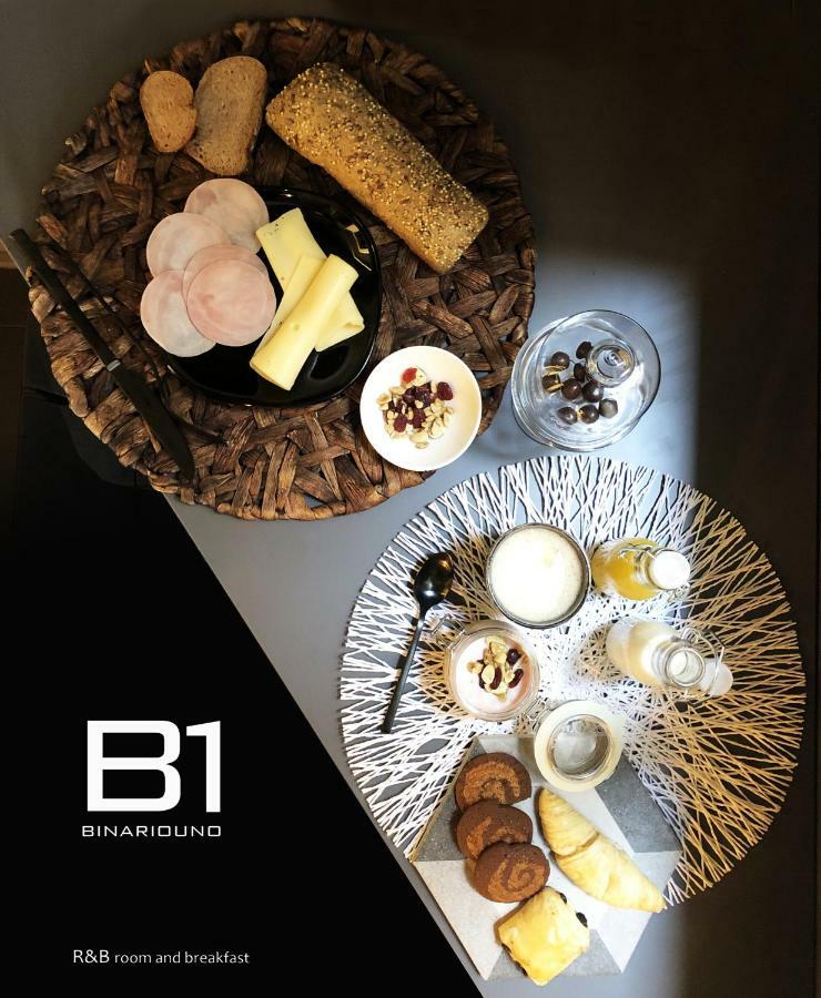 Binariouno Bed & Breakfast โบโลญญา ภายนอก รูปภาพ