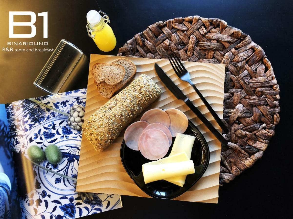 Binariouno Bed & Breakfast โบโลญญา ภายนอก รูปภาพ